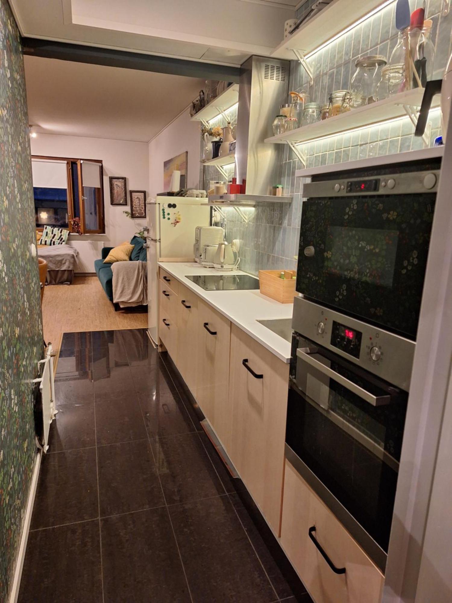 Alice Apartment - Main Street โรวานิเอมิ ภายนอก รูปภาพ